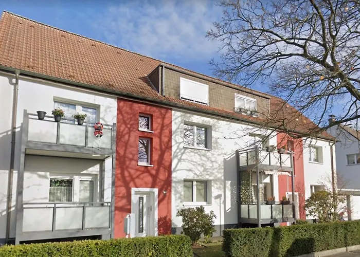Design Apartment Mit Balkon - Kueche - Netflix