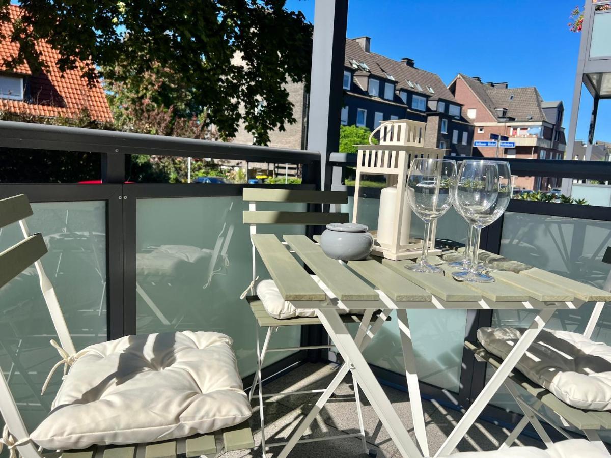 Appartement Design Mit Balkon - Kueche - Netflix